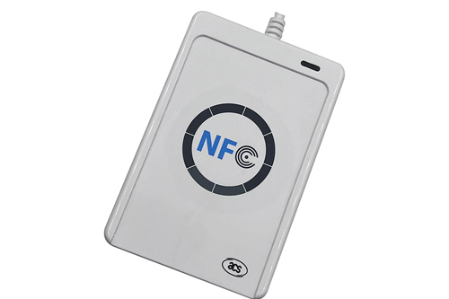 NFC குறிச்சொற்கள் மற்றும் வாசகர்கள் எவ்வாறு வேலை செய்கின்றன?